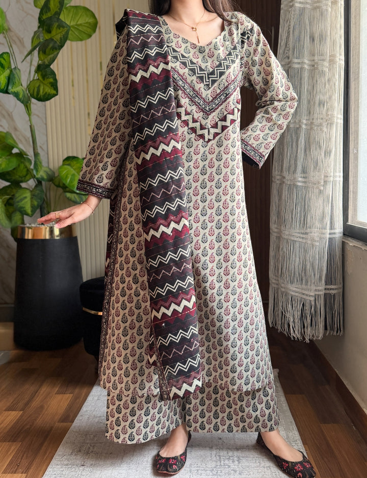 Khaddar Printed 3pc