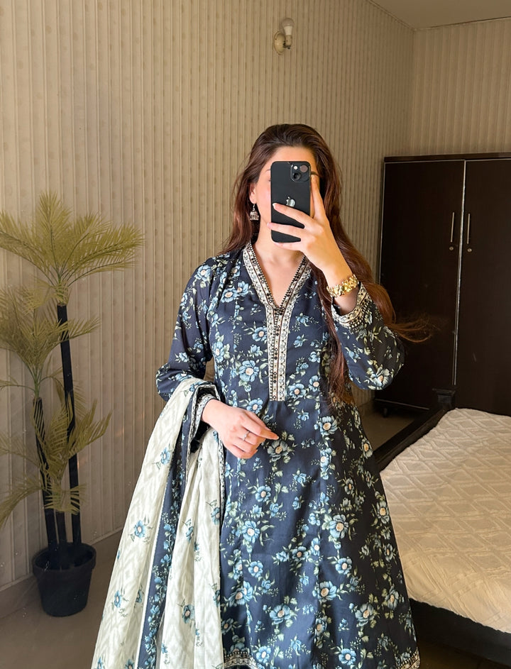 Summer Printed Lawn 3pc