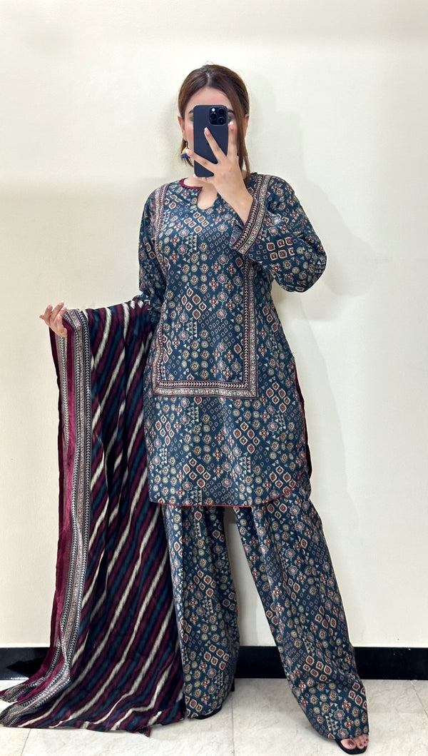 Summer Printed Lawn 3p - Farshi Shalwar