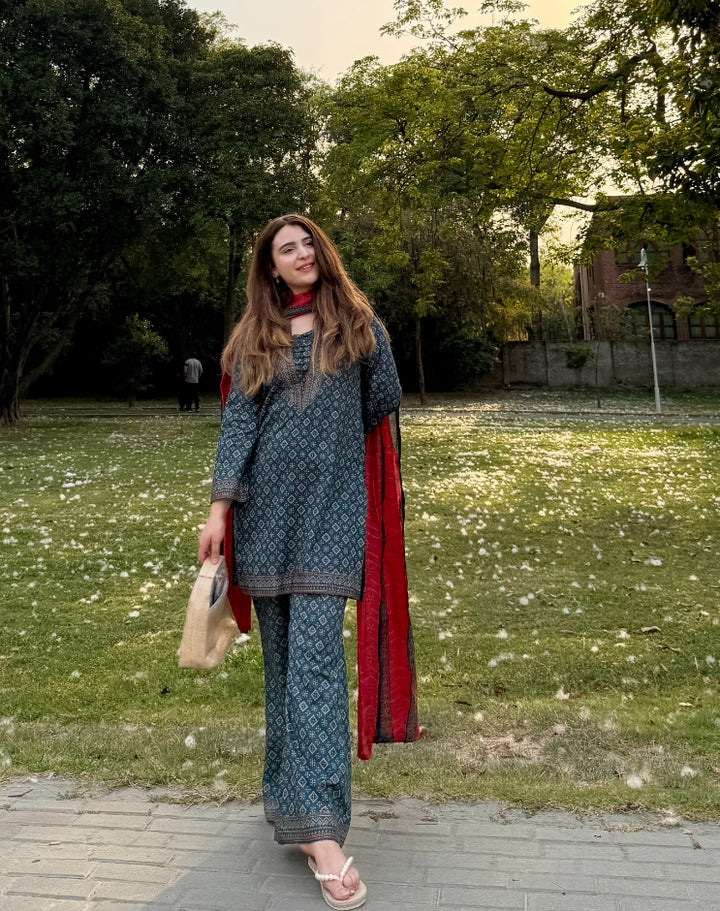 Summer Printed Lawn 3pc